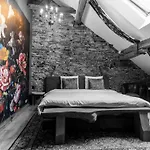 לינה וארוחת בוקר La Vie En Rose Boutique Ardennen - Cherain 4*