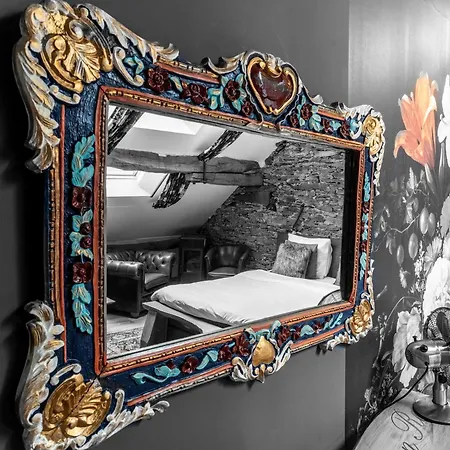 La Vie En Rose Boutique Ardennen - Cherain Bed & Breakfast 4*