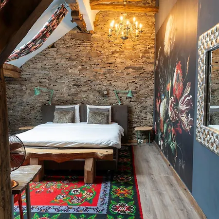 Bed and Breakfast La Vie En Rose 4*