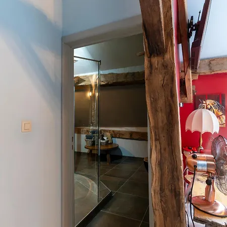 La Vie En Rose Bed & Breakfast